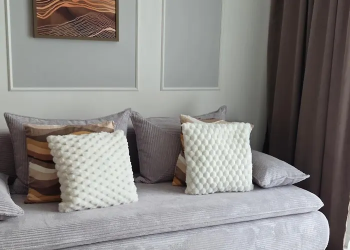 Elite 7 Jezyce- Baranczaka 7 Poznań