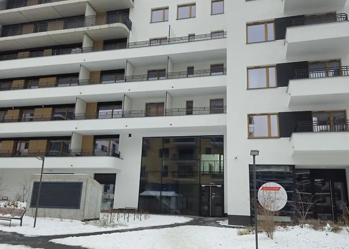 Elite 7 Jezyce- Baranczaka 7 Poznan