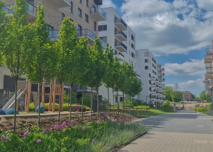 Elite 7 Jezyce- Baranczaka 7 Poznan